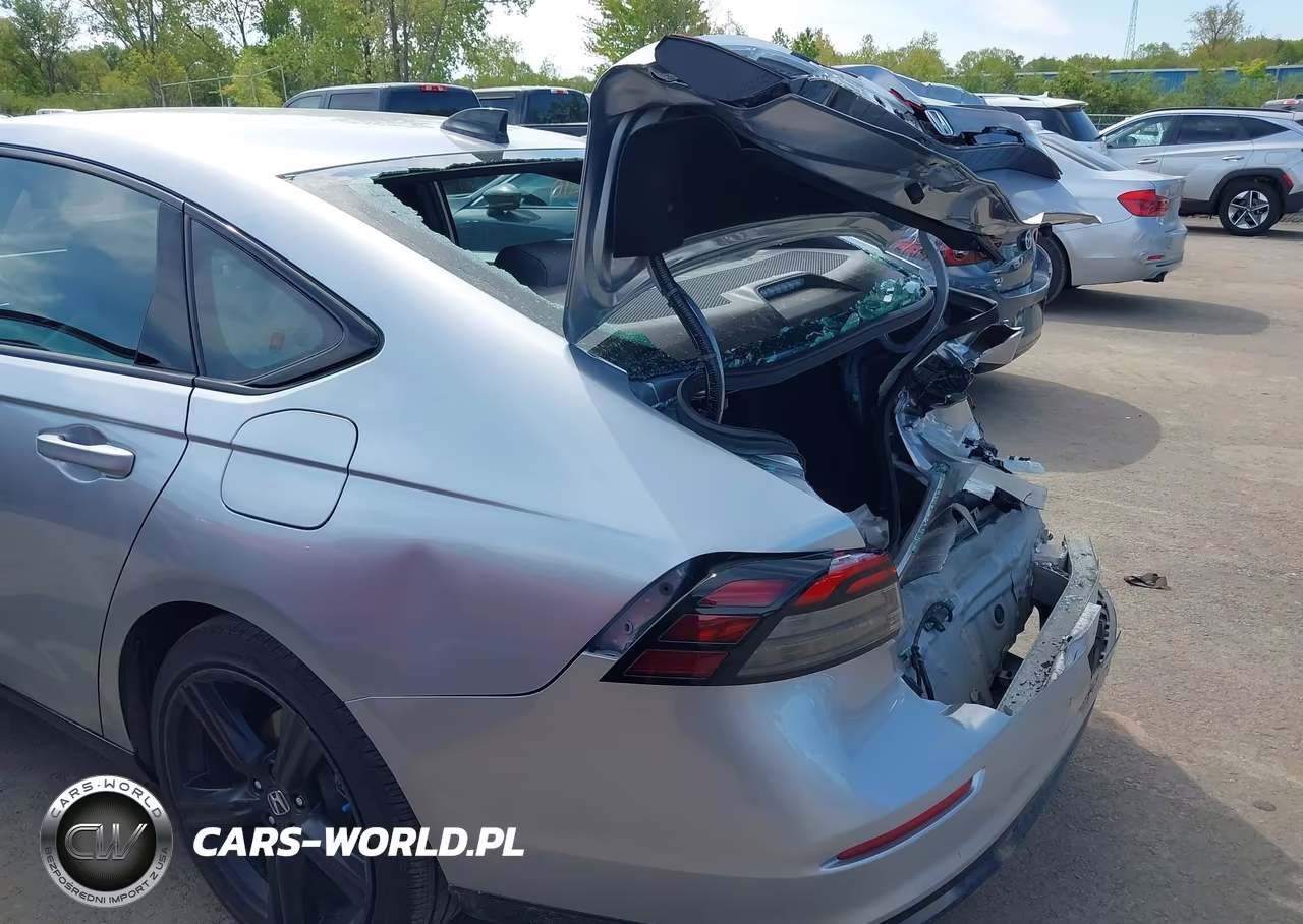 2025 Honda Accord Hybrid Sport-L VIN:1HGCY2F75SA074955 - 6