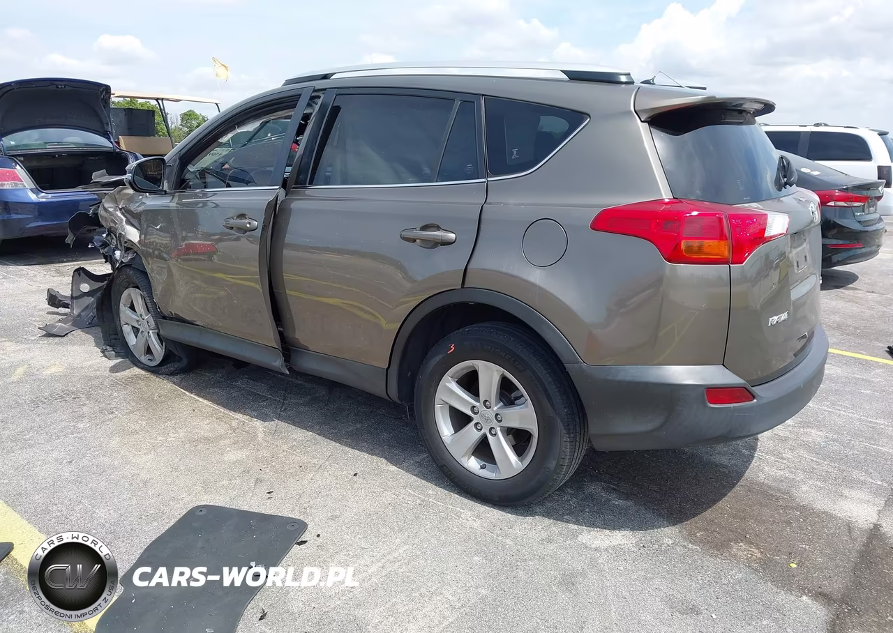 2013 Toyota Rav4 Xle VIN:JTMWFREV3DD001692 - 3