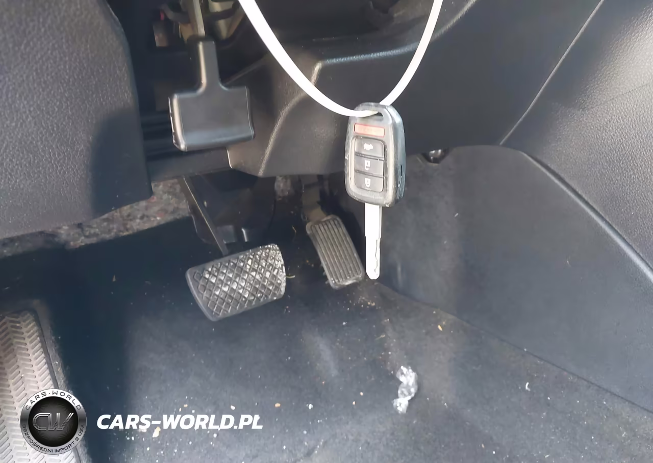 2017 Honda Accord Lx VIN:1HGCR2F33HA191145 - 11