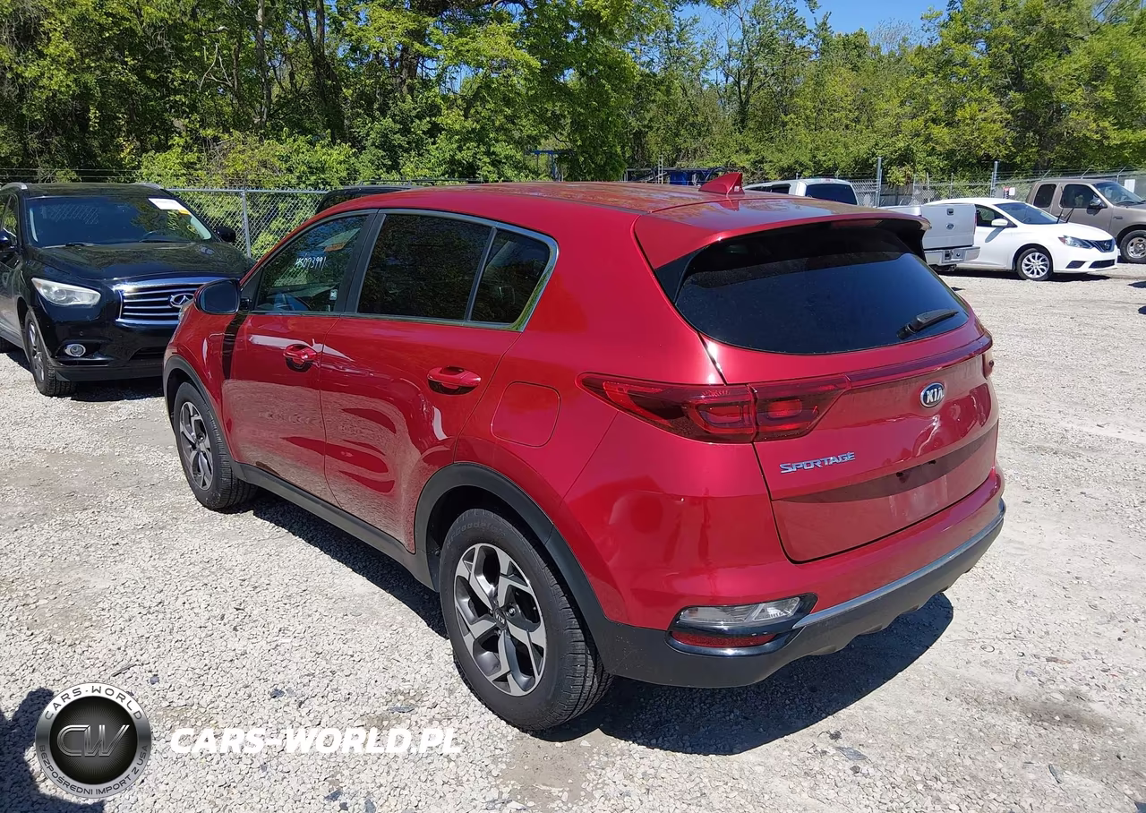 2020 Kia Sportage Lx VIN:KNDPM3AC8L7756992 - 3