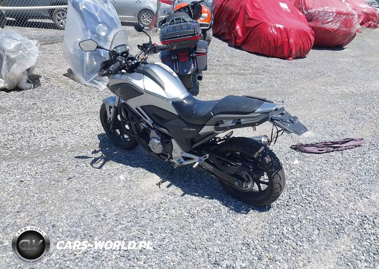 2013 Honda Nc700X VIN:JH2RC6356DK100517 - 3
