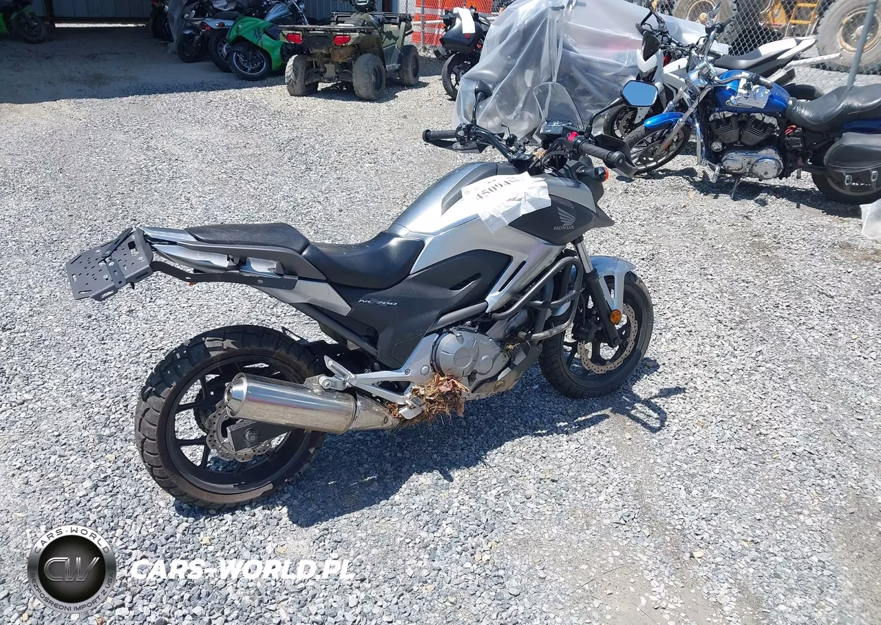 2013 Honda Nc700X VIN:JH2RC6356DK100517 - 4