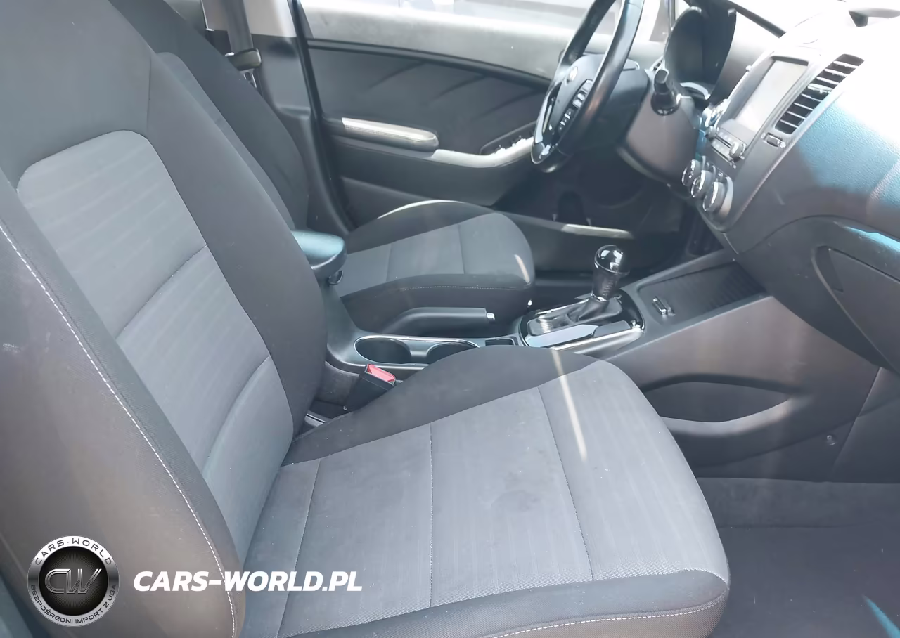 2018 Kia Forte S VIN:3KPFL4A72JE199100 - 5