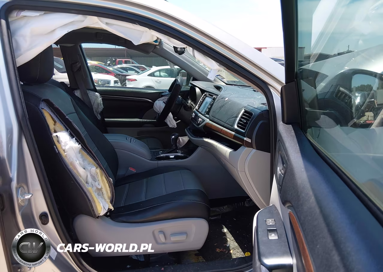 2015 Toyota Highlander Limited V6 VIN:5TDYKRFH9FS117189 - 5