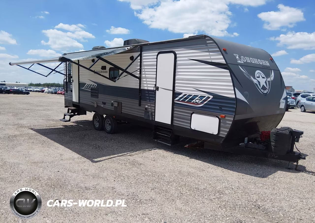 2019 Crossroads Travel Trailer – zdjęcie 1 z 11