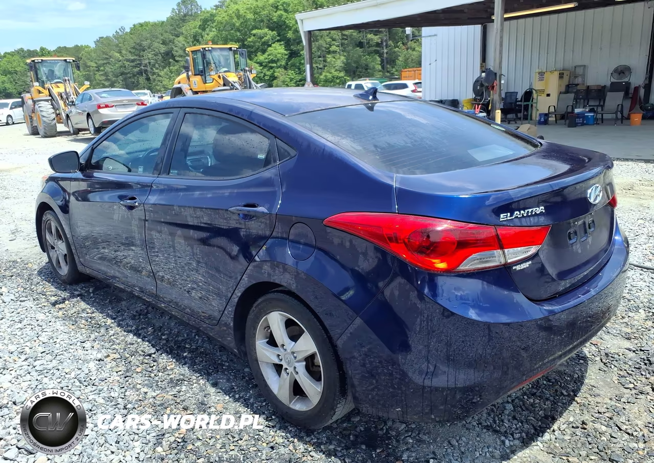 2012 Hyundai Elantra Gls VIN:5NPDH4AE7CH084059 - 3