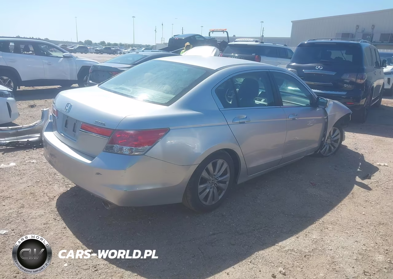 2012 Honda Accord 2.4 Ex VIN:1HGCP2F73CA113434 - 4