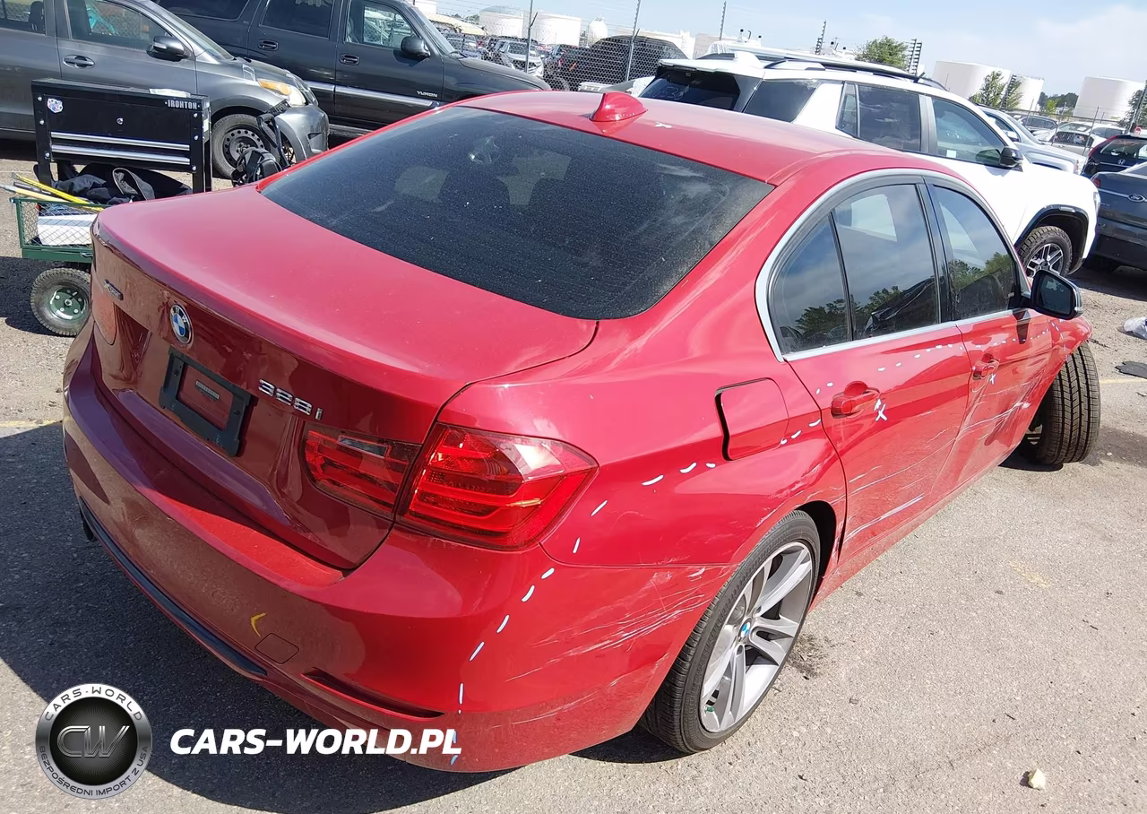 2015 BMW 328I xDrive VIN:WBA3B3G5XFNR85491 - 4