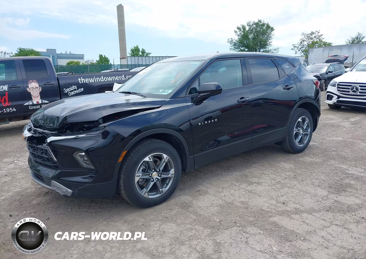 2025 Chevrolet Blazer Awd 2Lt VIN:3GNKBHR45SS240168 - 2