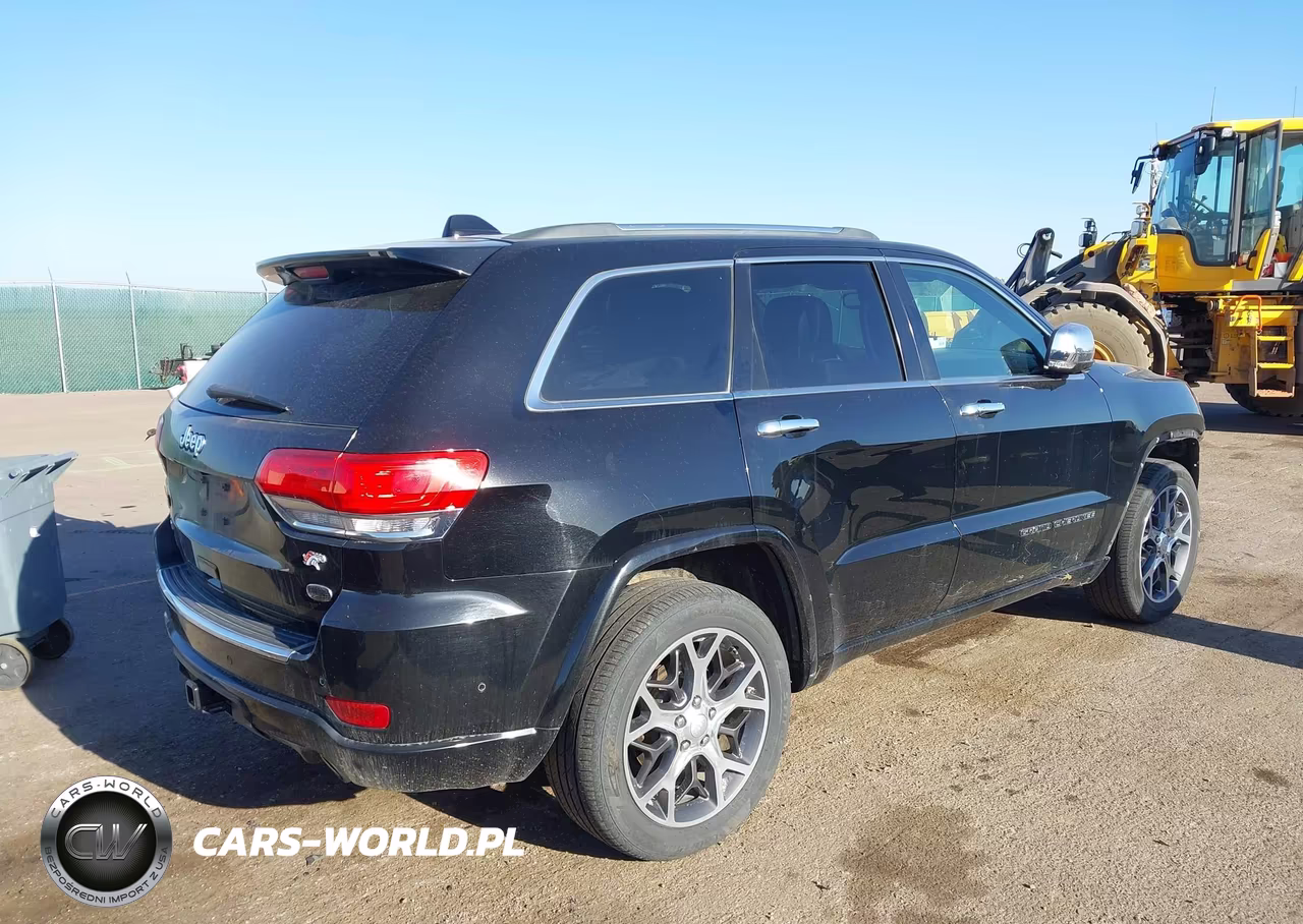 2019 Jeep Grand Cherokee Overland 4X4 VIN:1C4RJFCG2KC589814 - 4