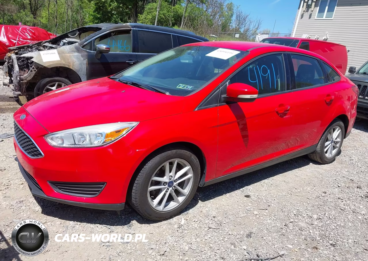2017 Ford Focus Se VIN:1FADP3FEXHL238083 - 2