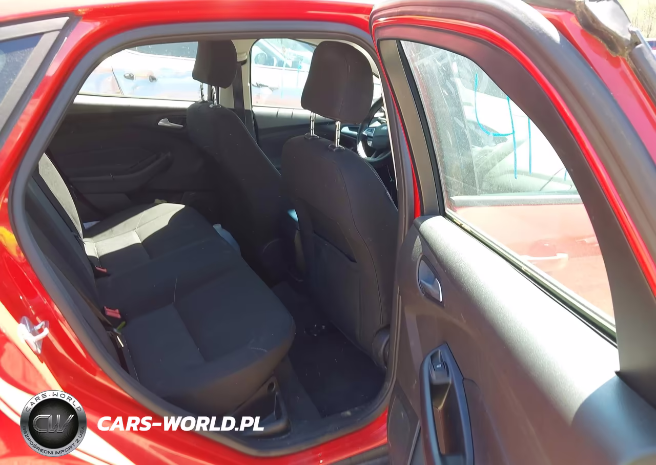 2017 Ford Focus Se VIN:1FADP3FEXHL238083 - 8