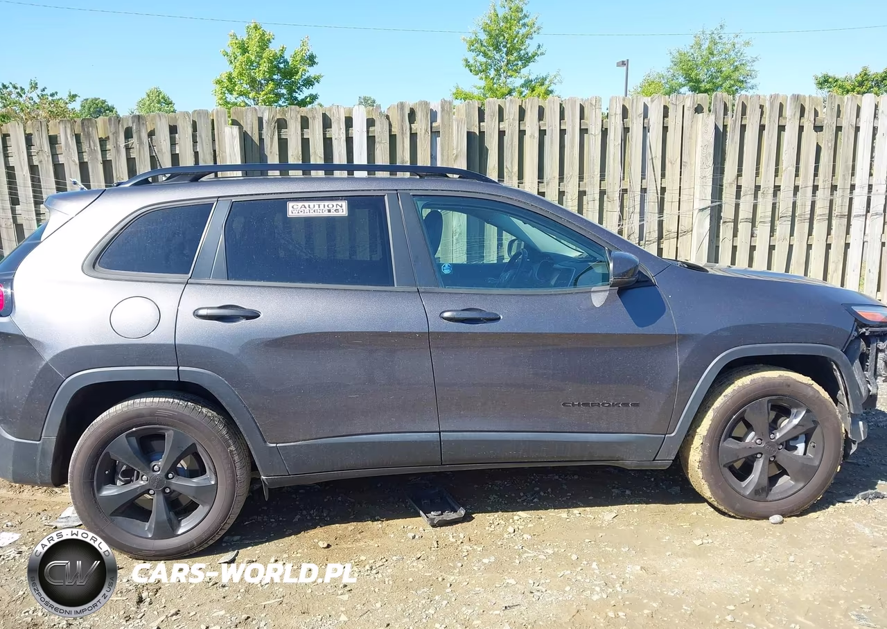 2018 Jeep Cherokee Limited 4X4 VIN:1C4PJMDX2JD603391 - 14