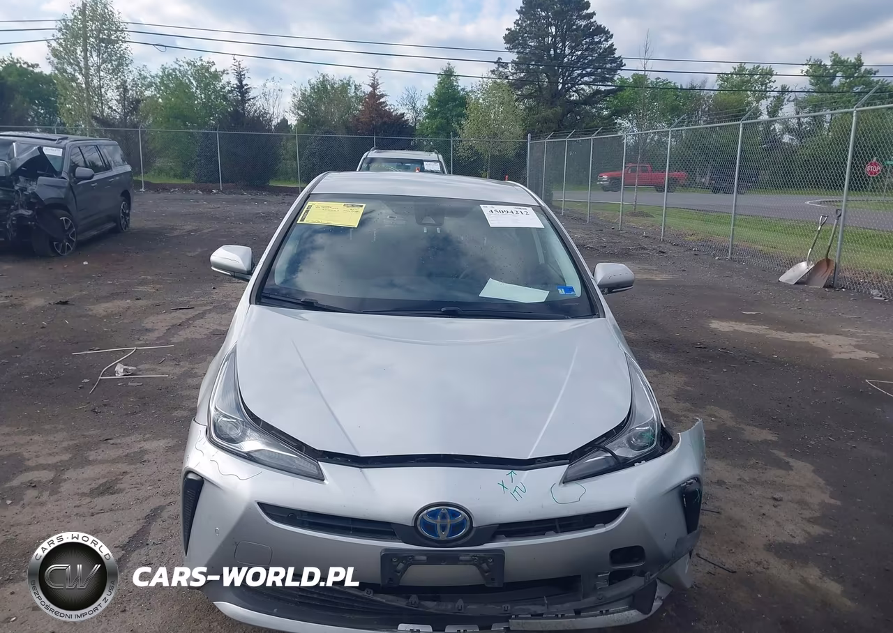 2019 Toyota Prius Le VIN:JTDKARFU4K3095166 - 12