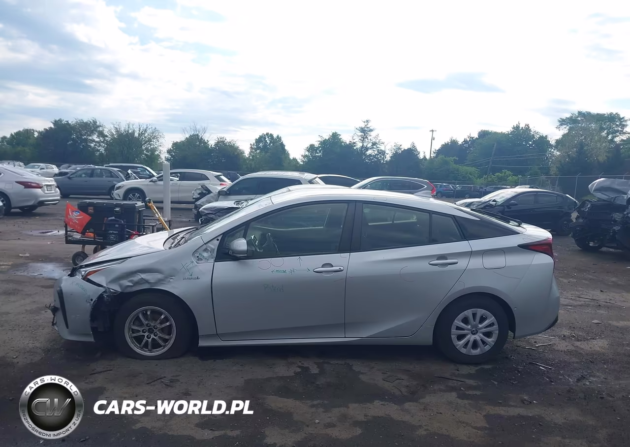 2019 Toyota Prius Le VIN:JTDKARFU4K3095166 - 14