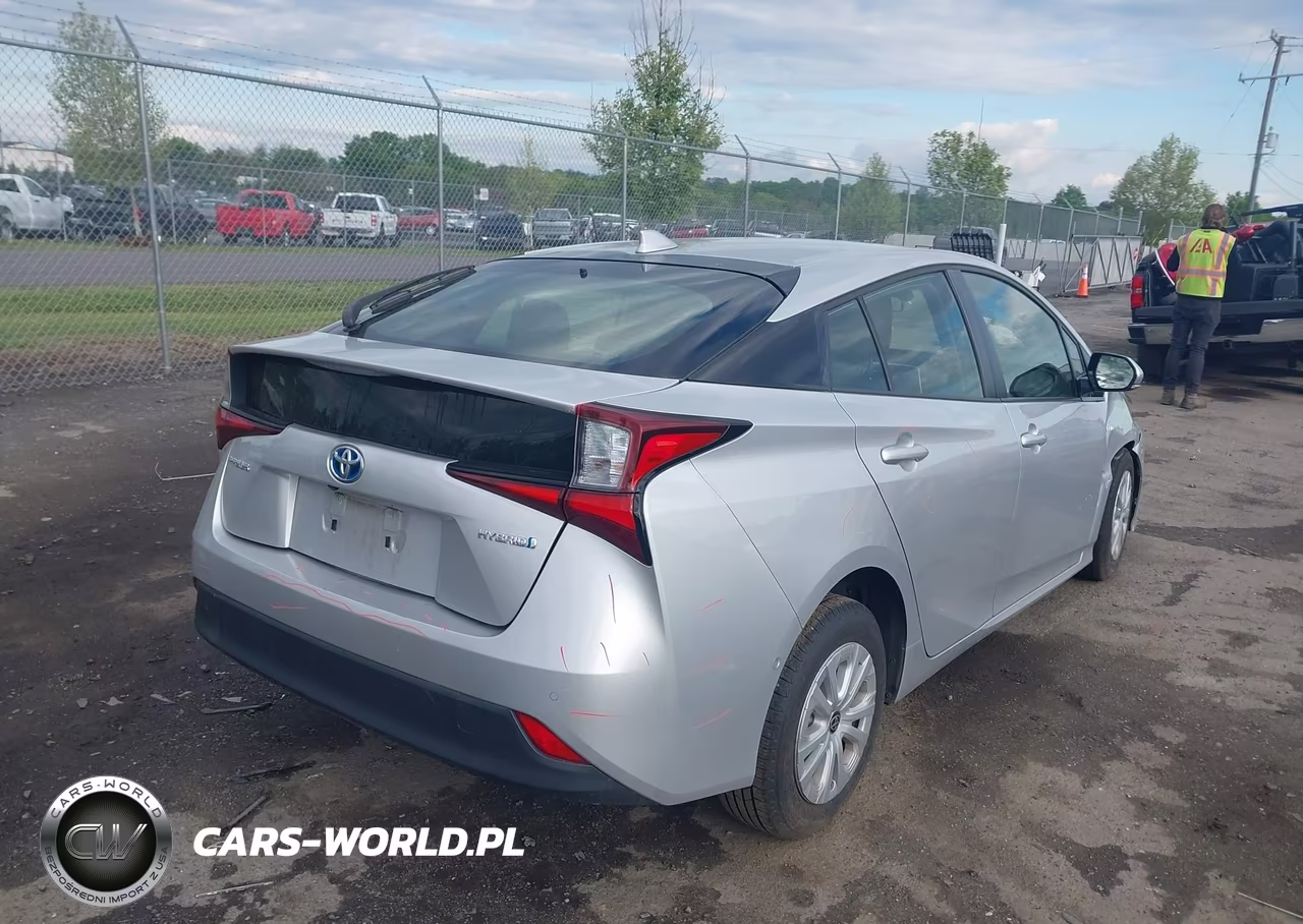 2019 Toyota Prius Le VIN:JTDKARFU4K3095166 - 4