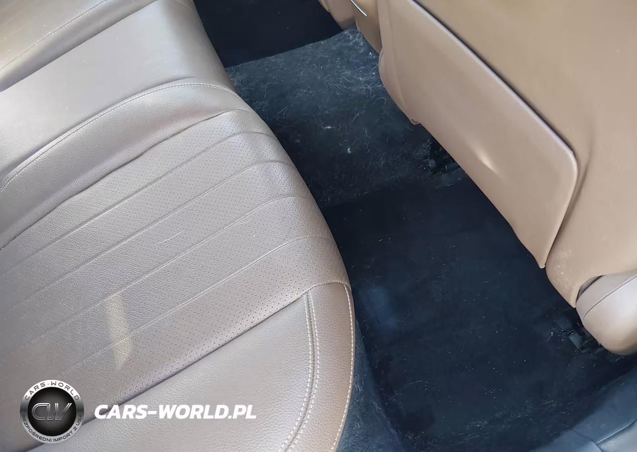 2017 Mercedes-Benz E 300 VIN:WDDZF4JB2HA156730 - 8