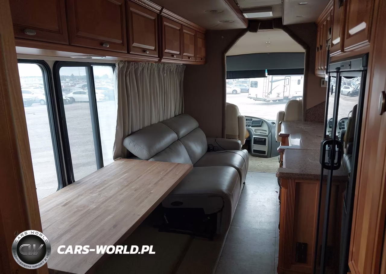 2008 Workhorse Custom Chassis R26 - Ufo VIN:5B4MGF7G073420844 - 12