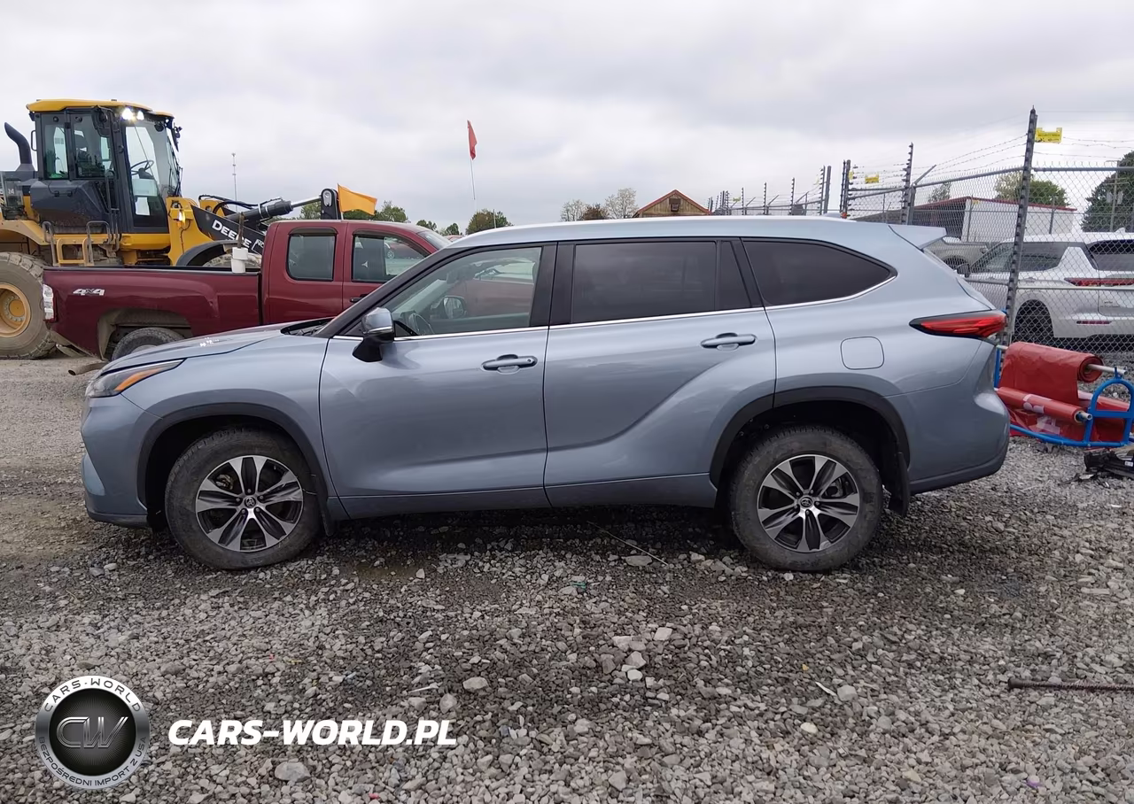 2022 Toyota Highlander Xle VIN:5TDGZRBH0NS250659 - 15