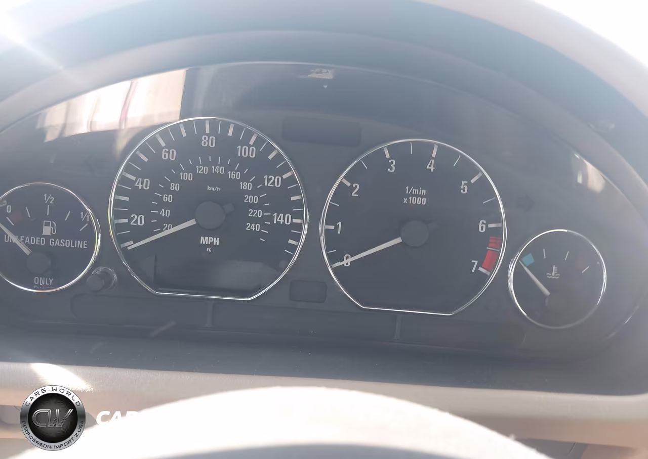 2001 BMW Z3 2.5I VIN:WBACN33401LM00443 - 7