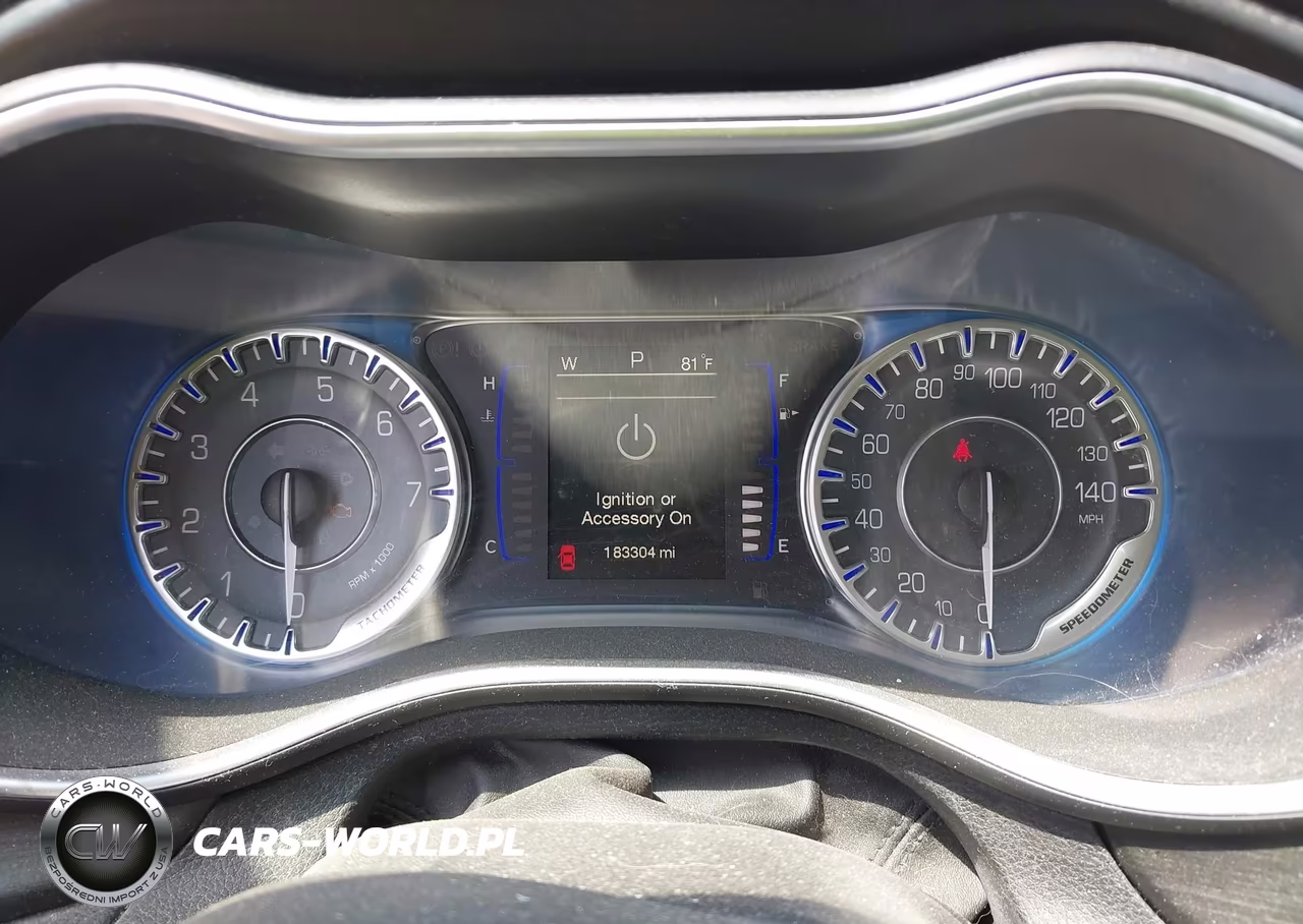 2015 Chrysler 200 Limited VIN:1C3CCCAB6FN527627 - 7