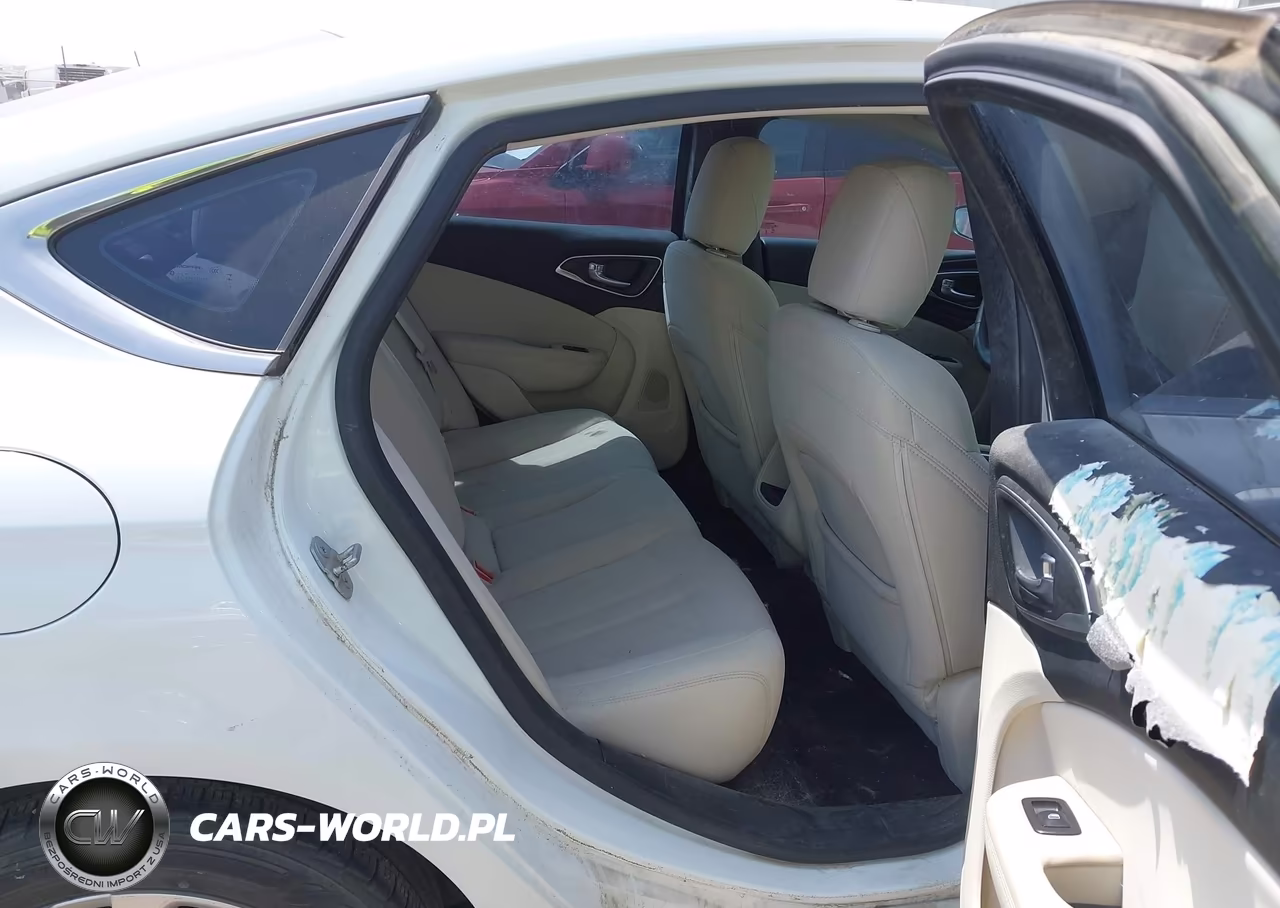 2015 Chrysler 200 Limited VIN:1C3CCCAB6FN527627 - 8