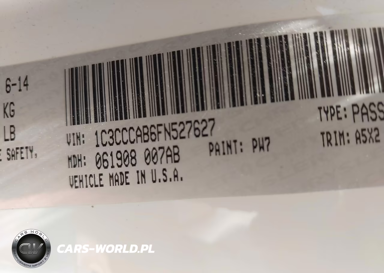 2015 Chrysler 200 Limited VIN:1C3CCCAB6FN527627 - 9