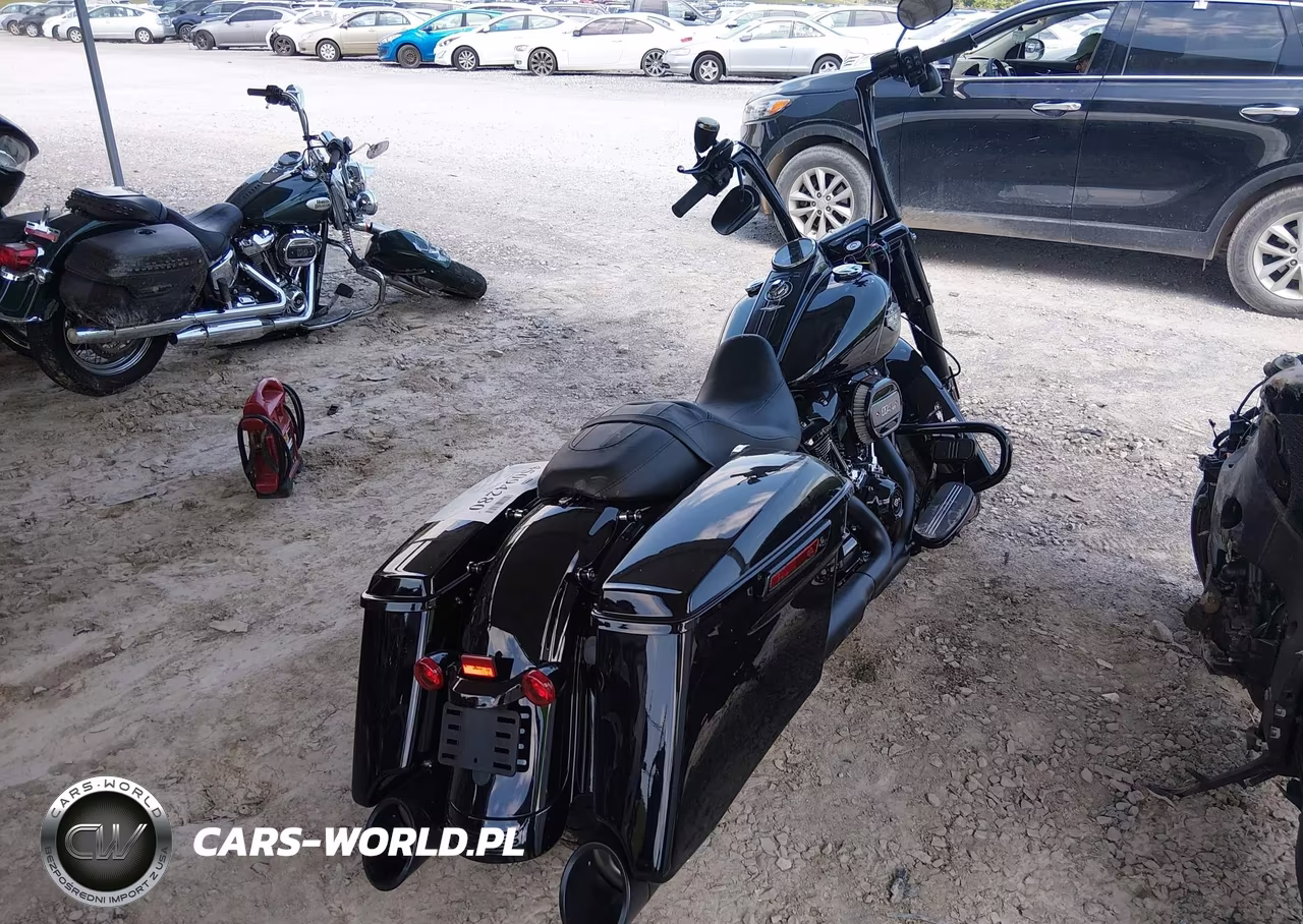 2025 Harley-Davidson Flhrxs VIN:1HD1KVP16SB640679 - 4