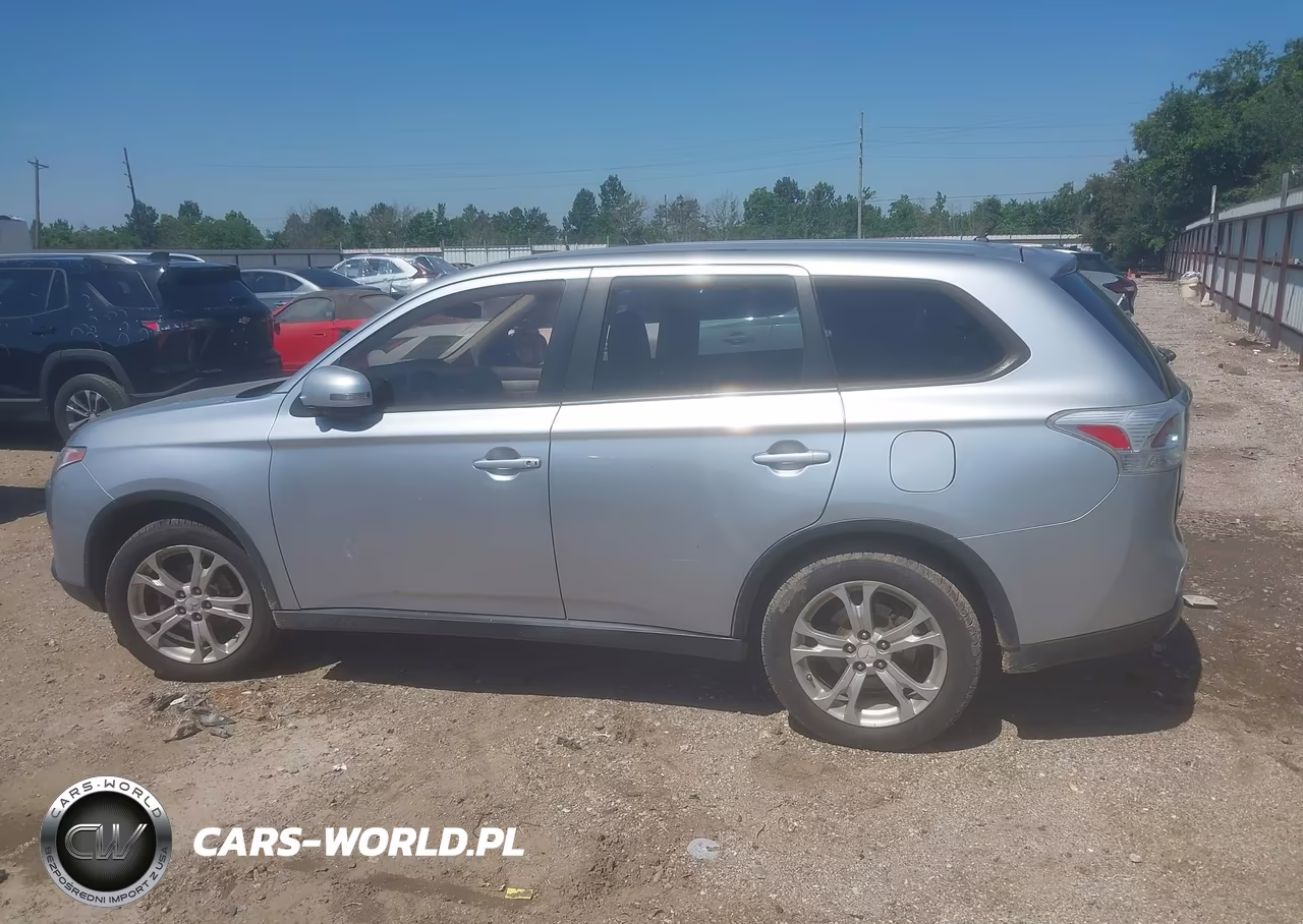 2015 Mitsubishi Outlander Se VIN:JA4AD3A34FZ005770 - 14