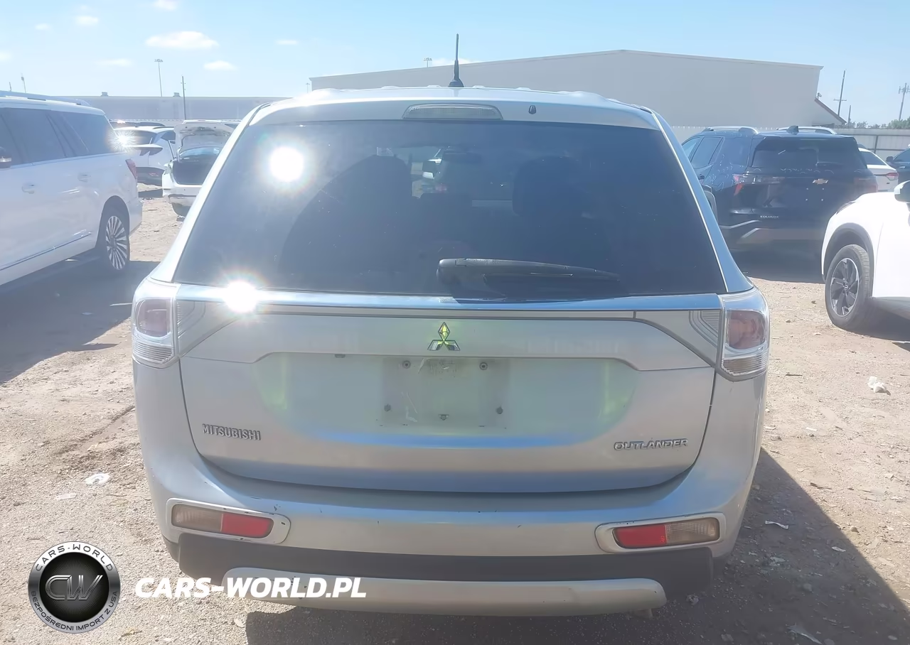 2015 Mitsubishi Outlander Se VIN:JA4AD3A34FZ005770 - 16