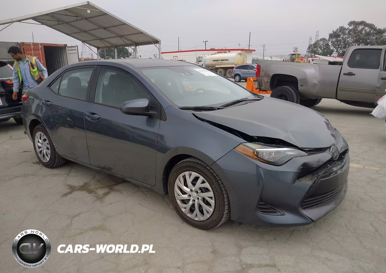 2019 Toyota Corolla Le – zdjęcie 1 z 17