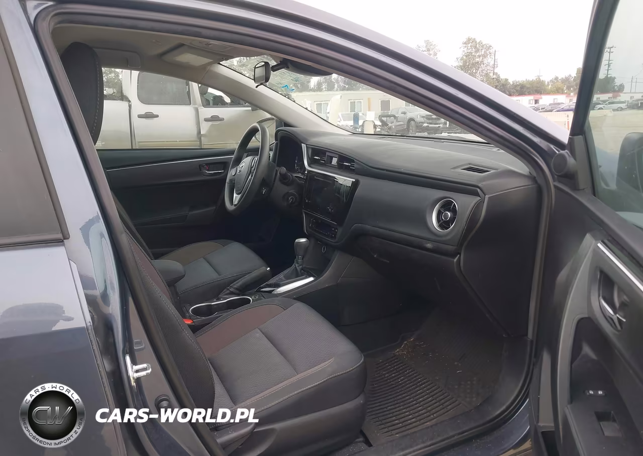 2019 Toyota Corolla Le VIN:2T1BURHE9KC246359 - 5