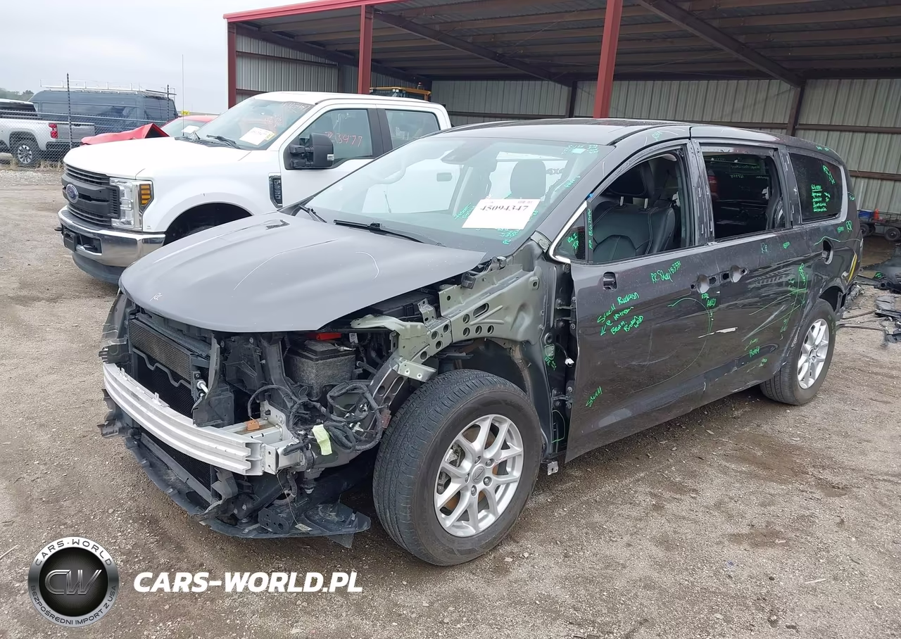 2023 Chrysler Pacifica Touring L VIN:2C4RC1BG6PR553329 - 2