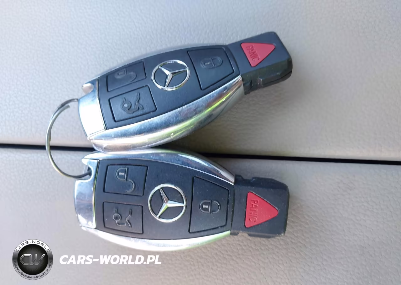 2011 Mercedes-Benz E 350 4Matic VIN:WDDHF8HB7BA353926 - 11
