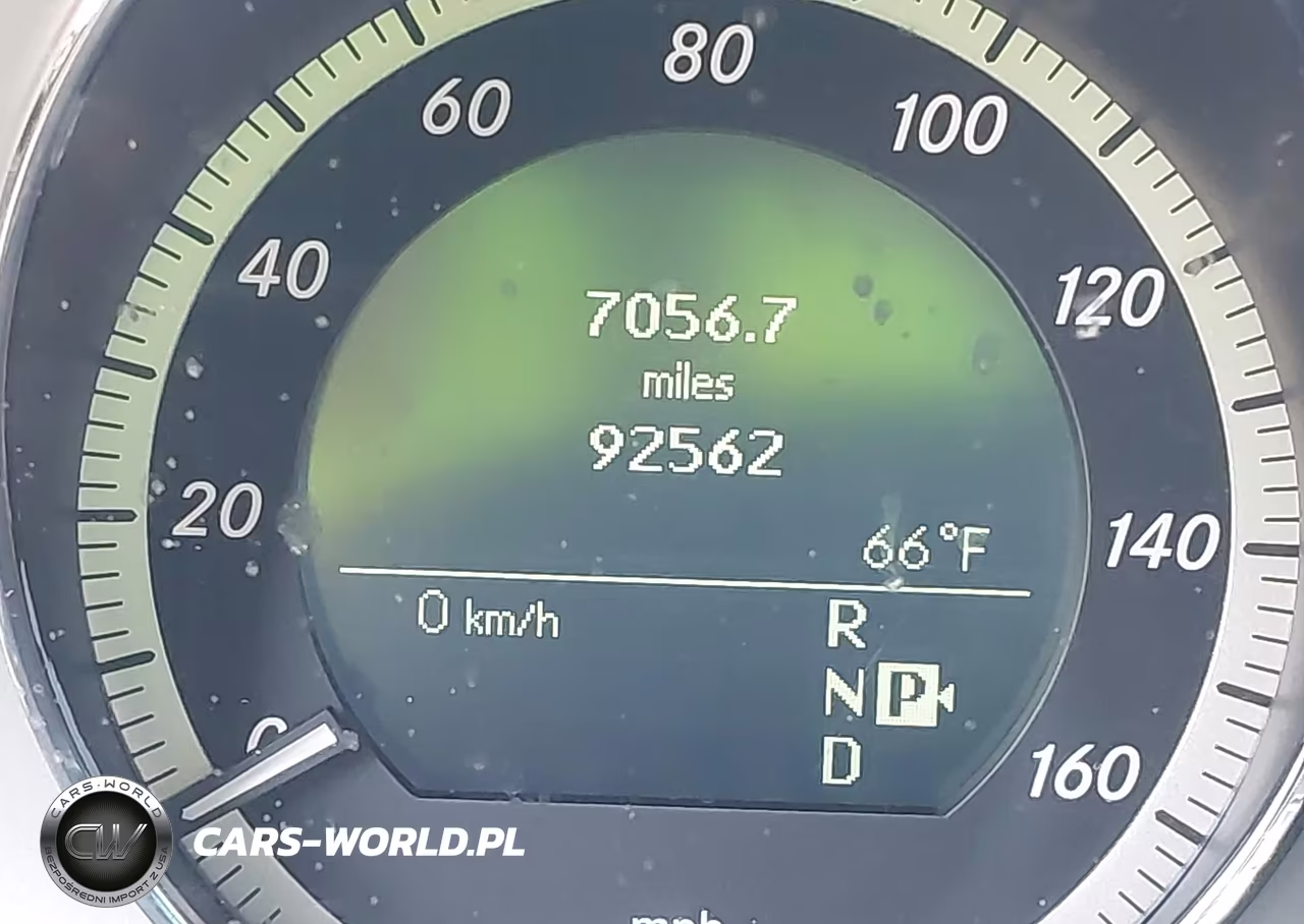 2011 Mercedes-Benz E 350 4Matic VIN:WDDHF8HB7BA353926 - 7