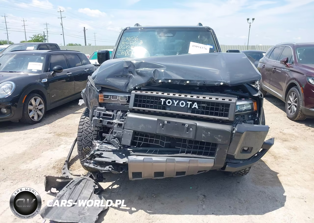 2025 Toyota Land Cruiser VIN:JTEABFAJ6S5020814 - 13