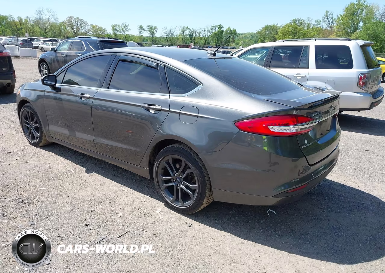 2018 Ford Fusion S VIN:3FA6P0G76JR228598 - 3