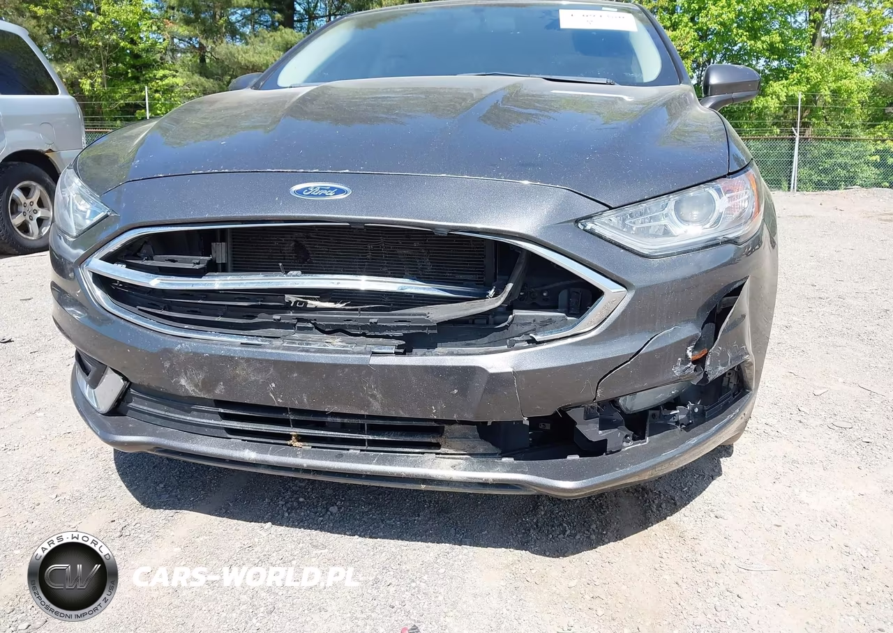 2018 Ford Fusion S VIN:3FA6P0G76JR228598 - 6