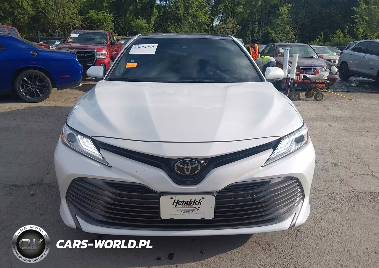 2018 Toyota Camry Xle V6 VIN:4T1BZ1HK0JU009264 - 12