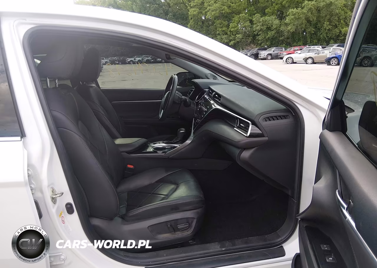 2018 Toyota Camry Xle V6 VIN:4T1BZ1HK0JU009264 - 5