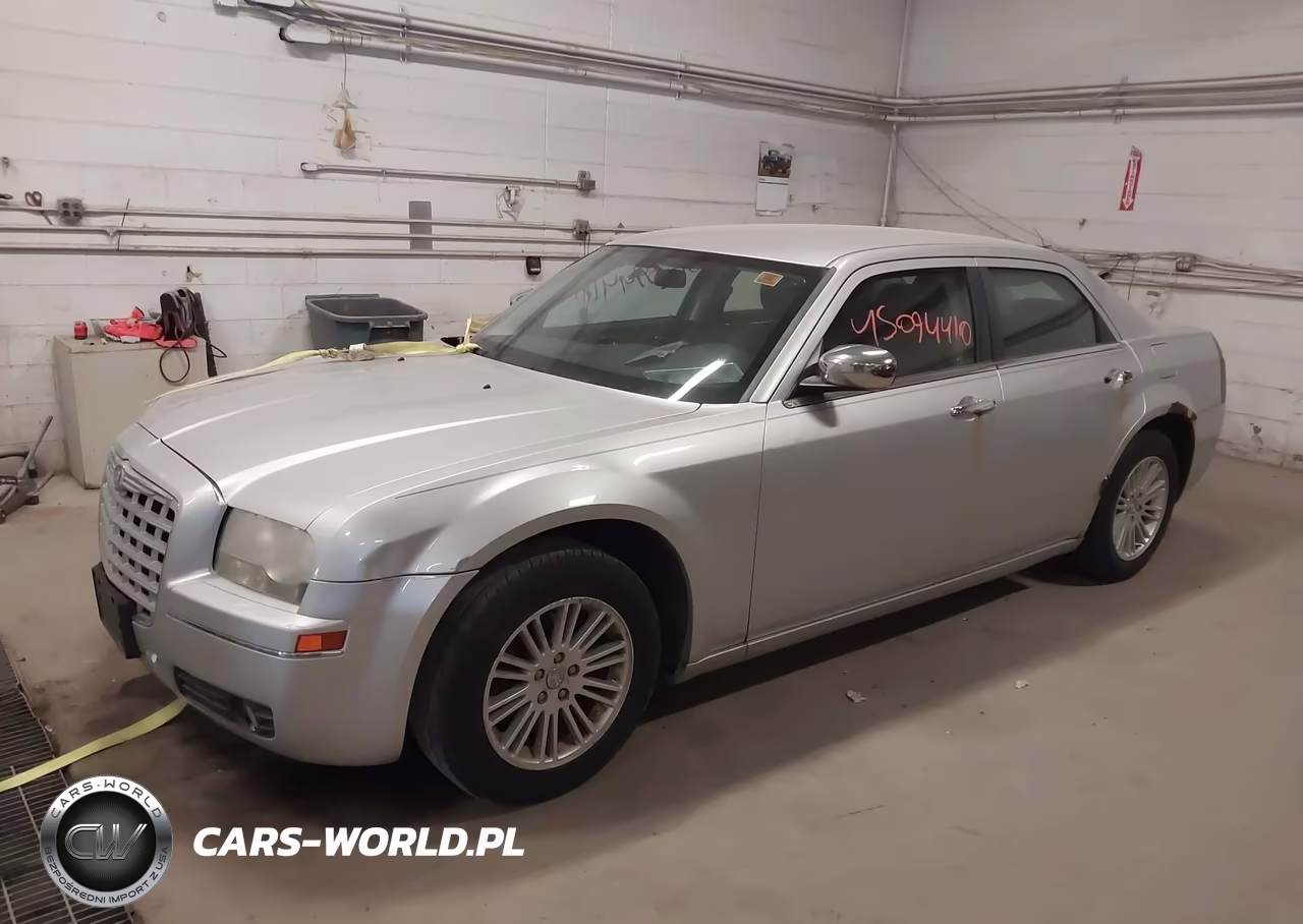 2010 Chrysler 300 Touring-Signature Series-Executive Series VIN:2C3CA5CV3AH105566 - 2