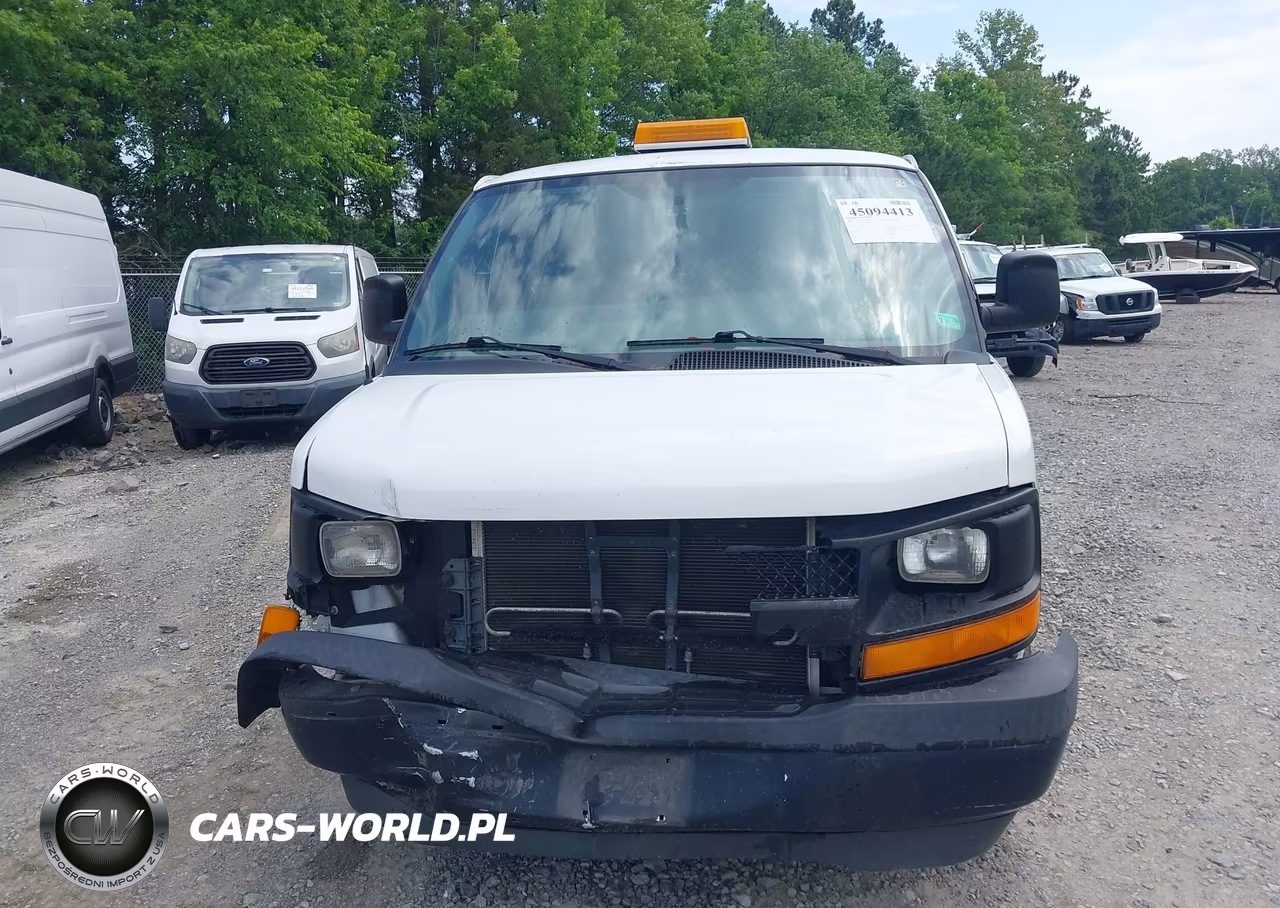 2017 Chevrolet Express 2500 Work Van VIN:1GCWGAFF2H1139074 - 6