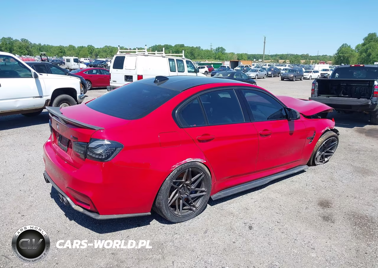 2018 BMW M3 VIN:WBS8M9C55J5L00732 - 4