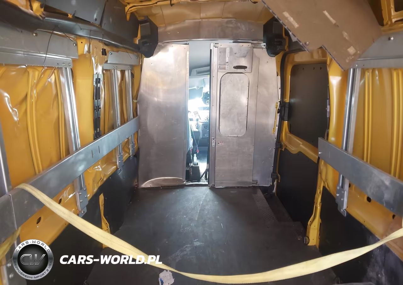 2019 Ford Transit-250 VIN:1FTYR3XM6KKA24832 - 8