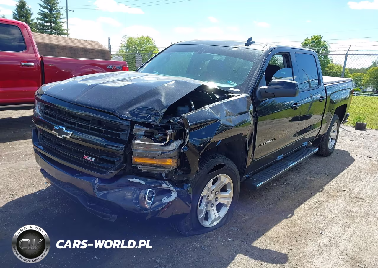 2018 Chevrolet Silverado 1500 2Lt VIN:3GCUKREC4JG509184 - 2