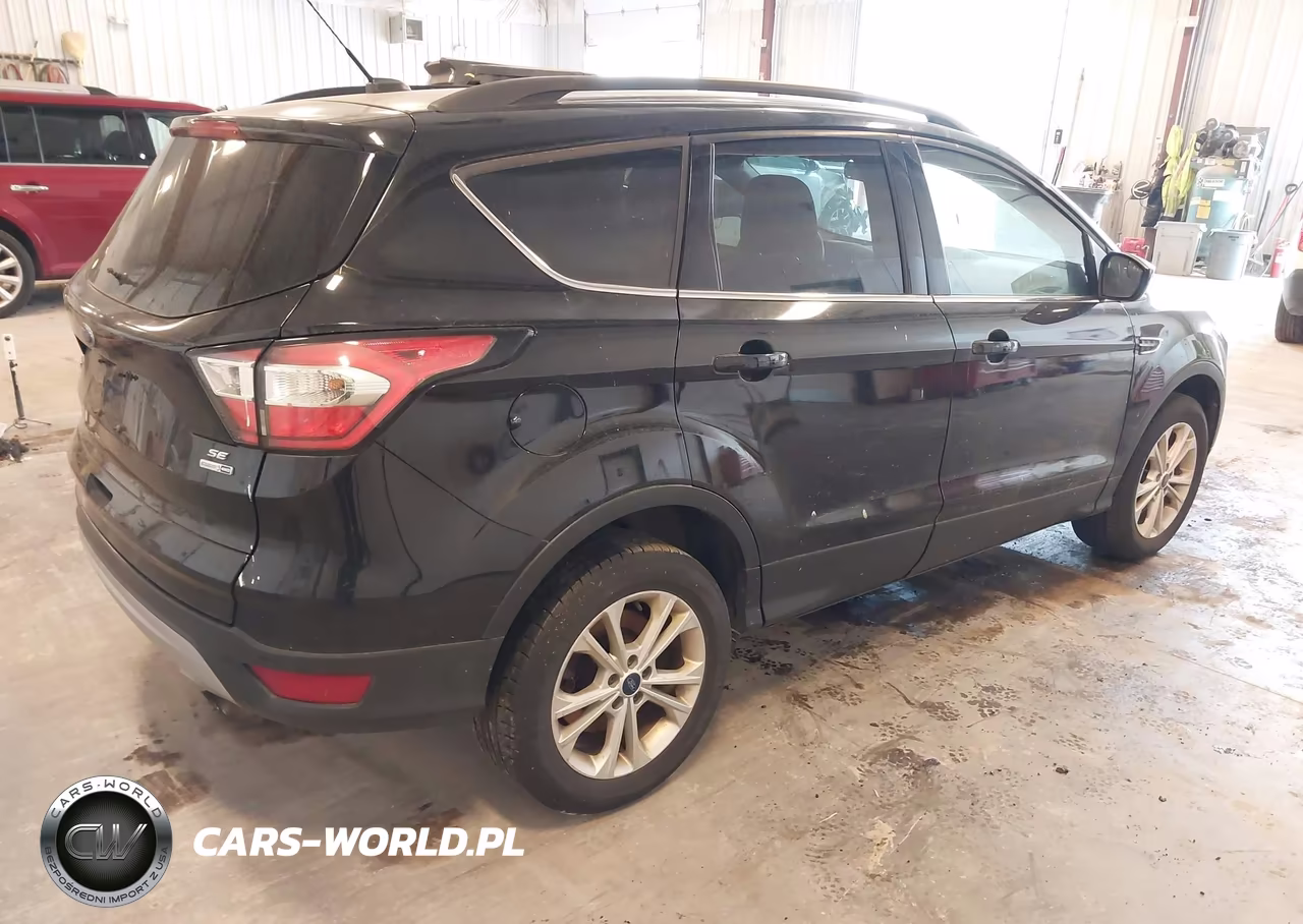 2017 Ford Escape Se VIN:1FMCU9GD1HUE40761 - 4