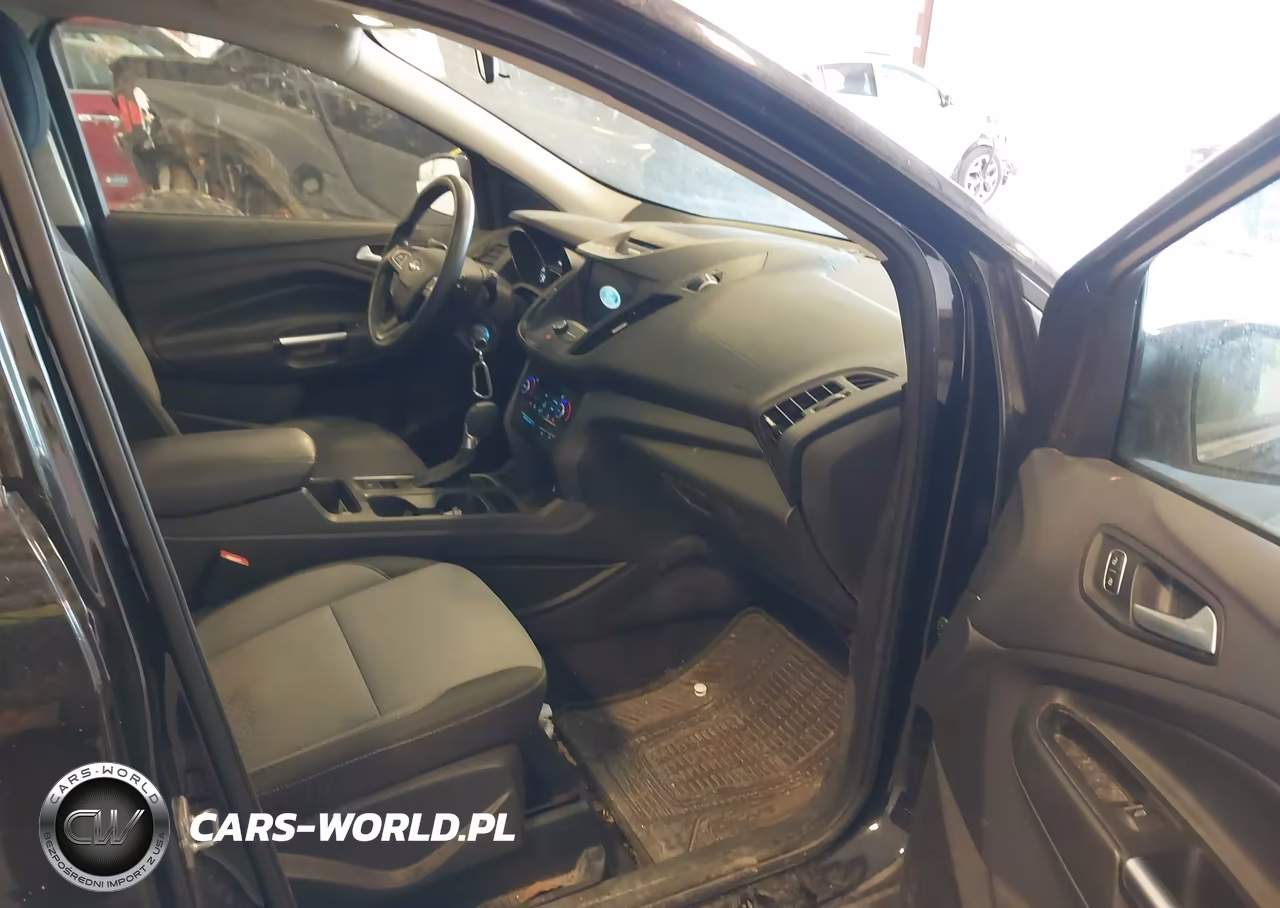2017 Ford Escape Se VIN:1FMCU9GD1HUE40761 - 5
