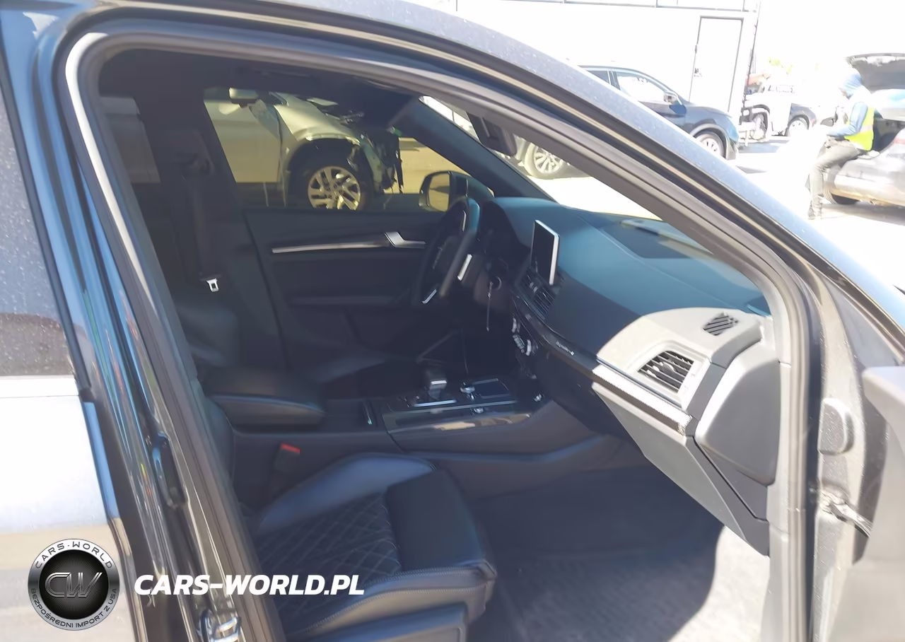 2018 Audi Sq5 3.0T Premium Plus VIN:WA1C4AFY9J2008618 - 5