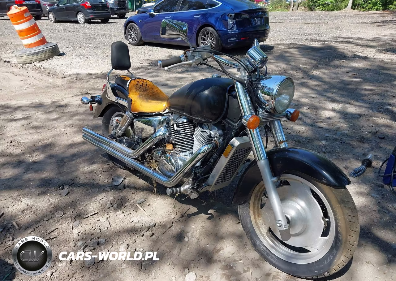 2003 Honda Vt1100 C2