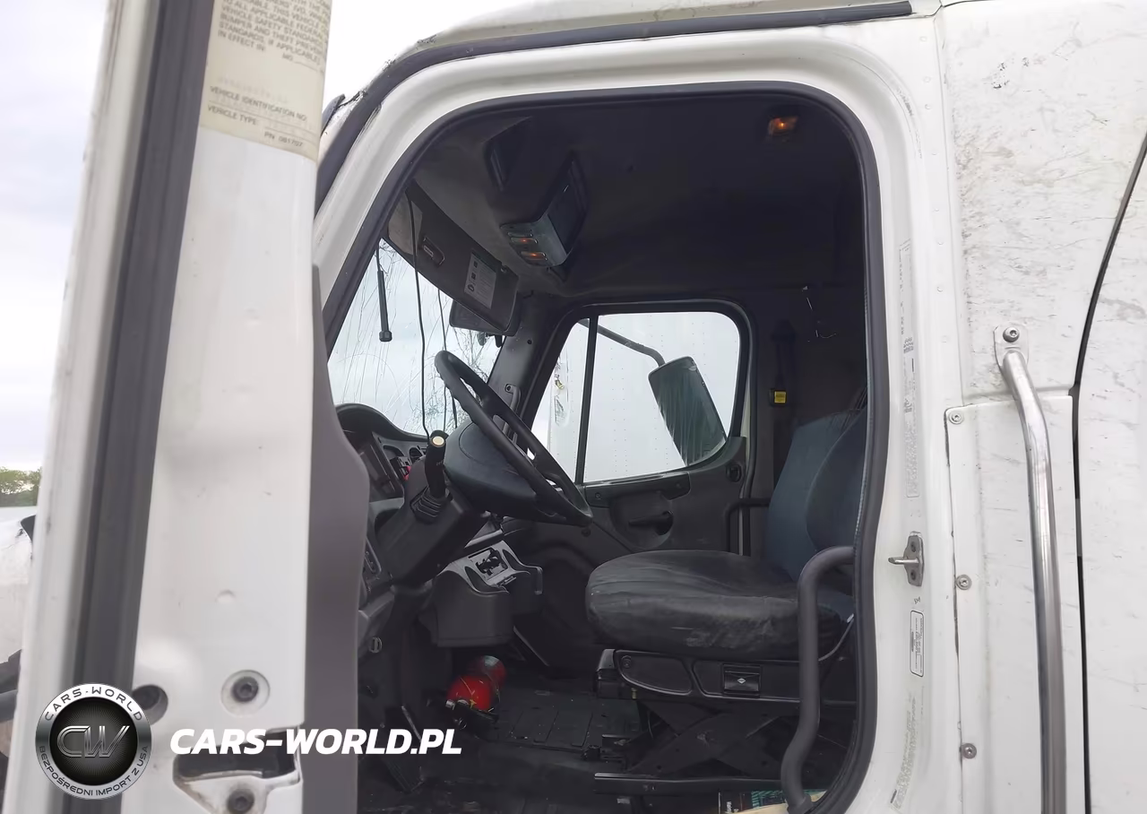 2015 Freightliner M2 106 Medium Duty VIN:3ALACWDTXFDGE0819 - 5